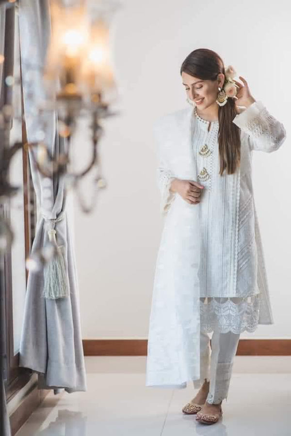 LUXURY  LAWN COLLECTION